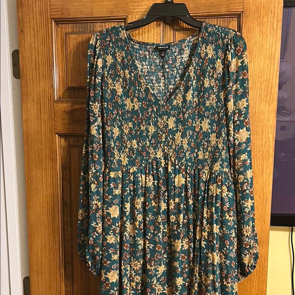 Torrid Floral Print Midi Dress Size 1
